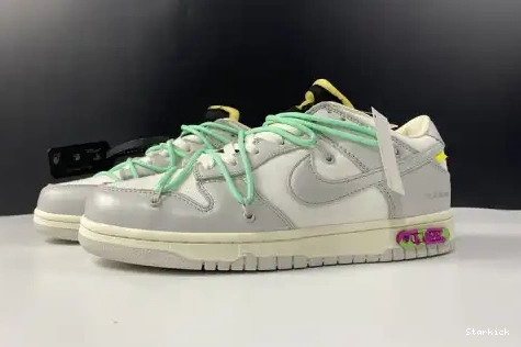 Lot Dunk O-W Nike DM1602-114 4 Low 0524
